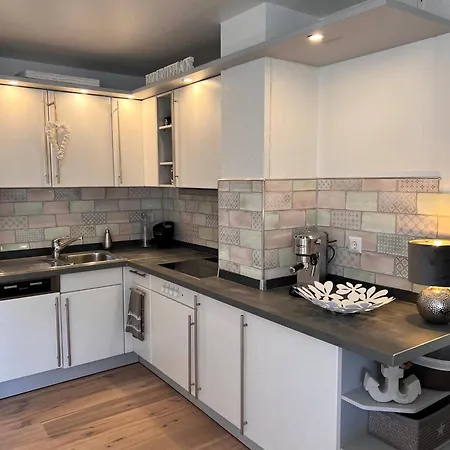 Raantem Hues App 12 * Sylt